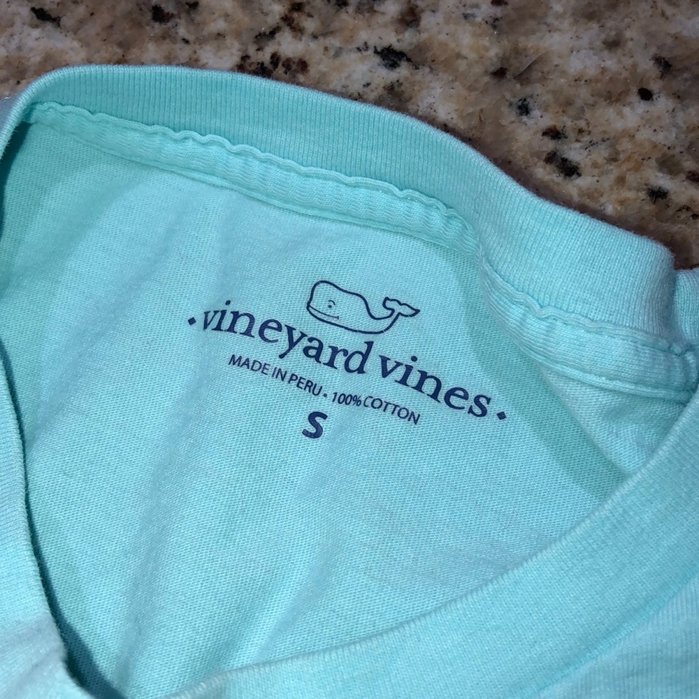 ✅Men’s Vineyard Vines Long sleeve - Picture 4 of 7
